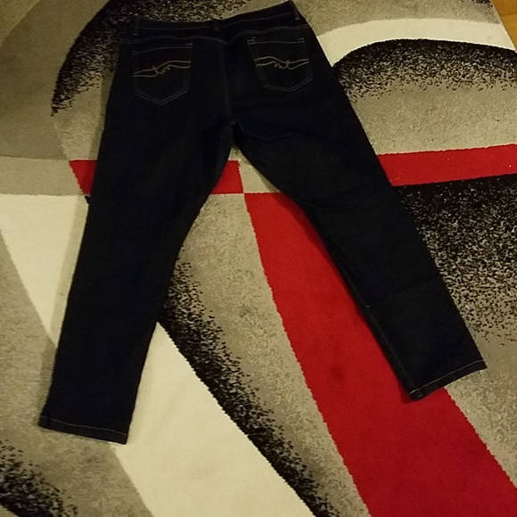 Womens jeans - Picture 3 of 4